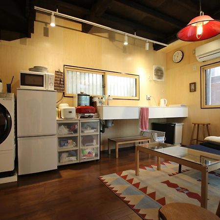 May Guest House Tokyo prefektur Exteriör bild